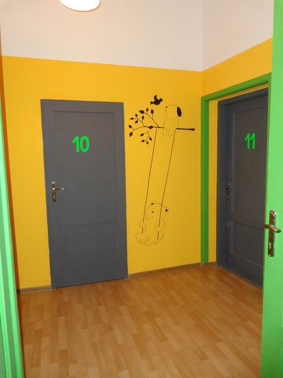 Lolek Hostel ลูบลิน ภายนอก รูปภาพ